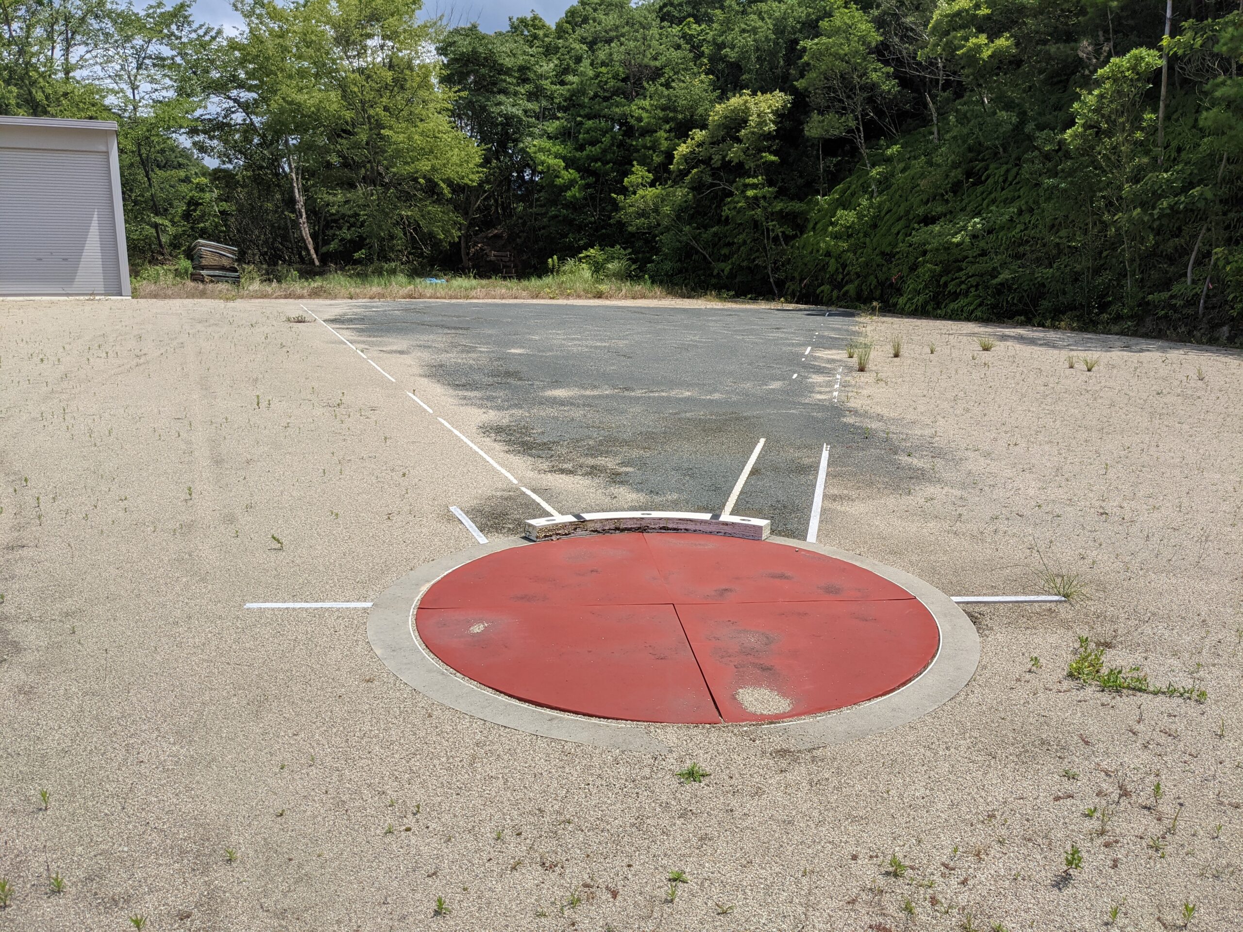 南山スポーツ公園陸上競技場